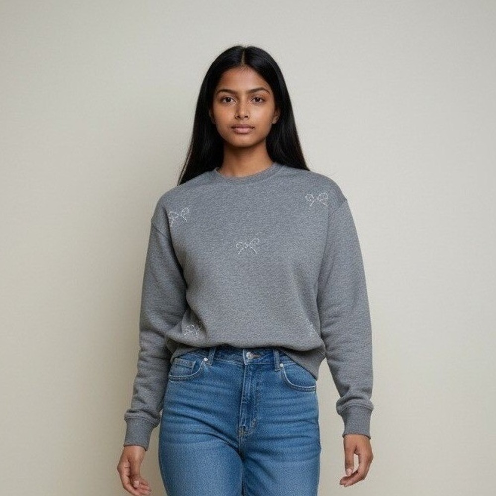 H&M Kids Gray Pearl Bow Sweatshirt Pullover Crew Neck Size 16/18Y Heather Gray